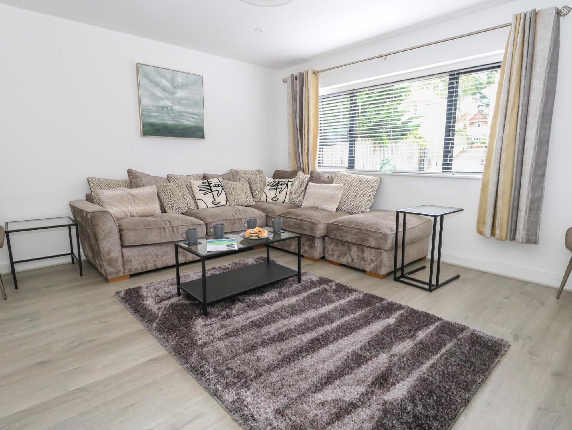 66A Danecourt Road Villa Пул Екстериор снимка